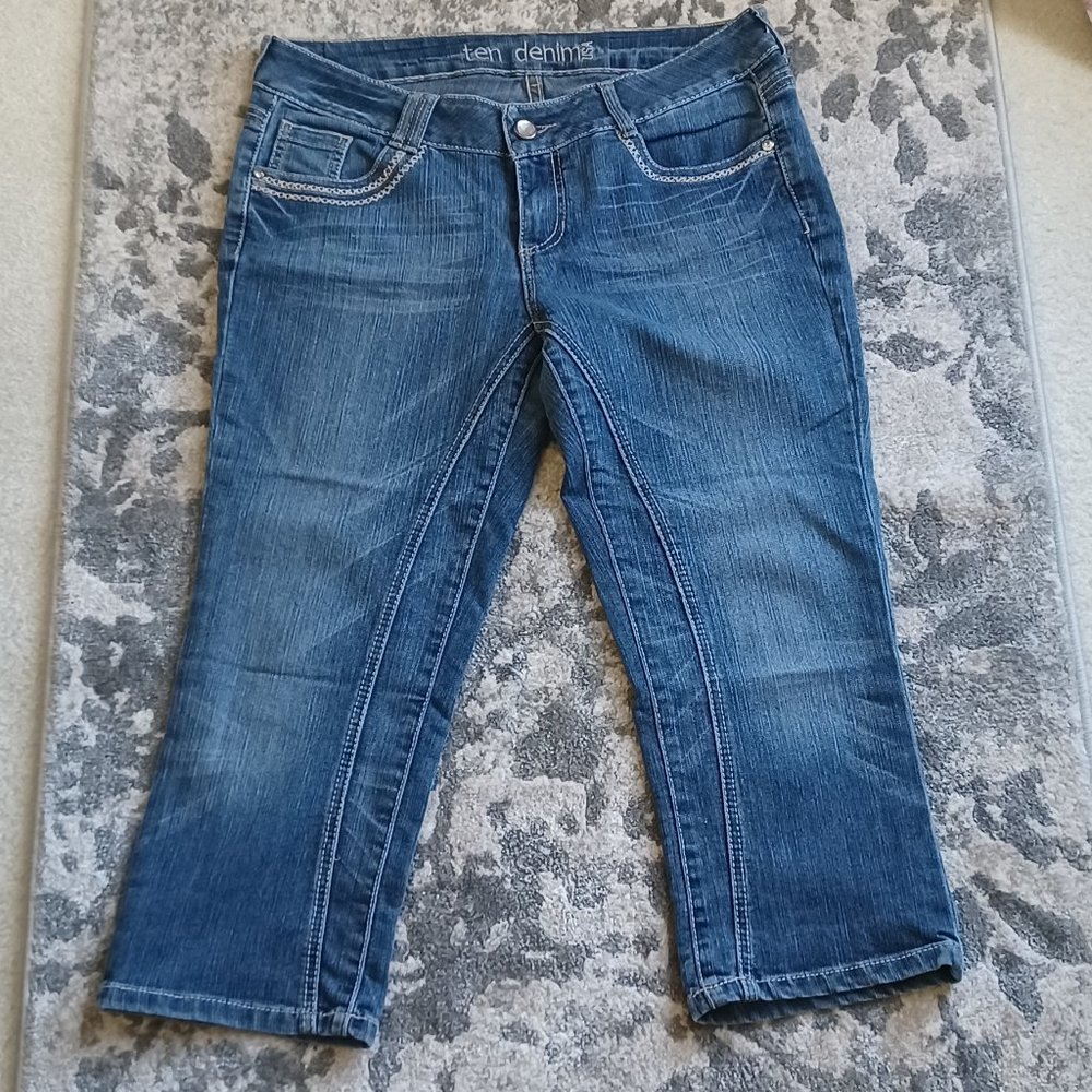 ** LAST CHANCE SALE** ten denim, Capri, Junior 13